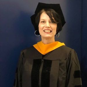 Meet your Posher, Kelly